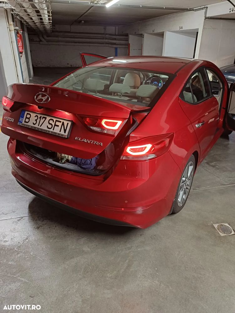 Hyundai Elantra 1.6 MPi Highway - 8