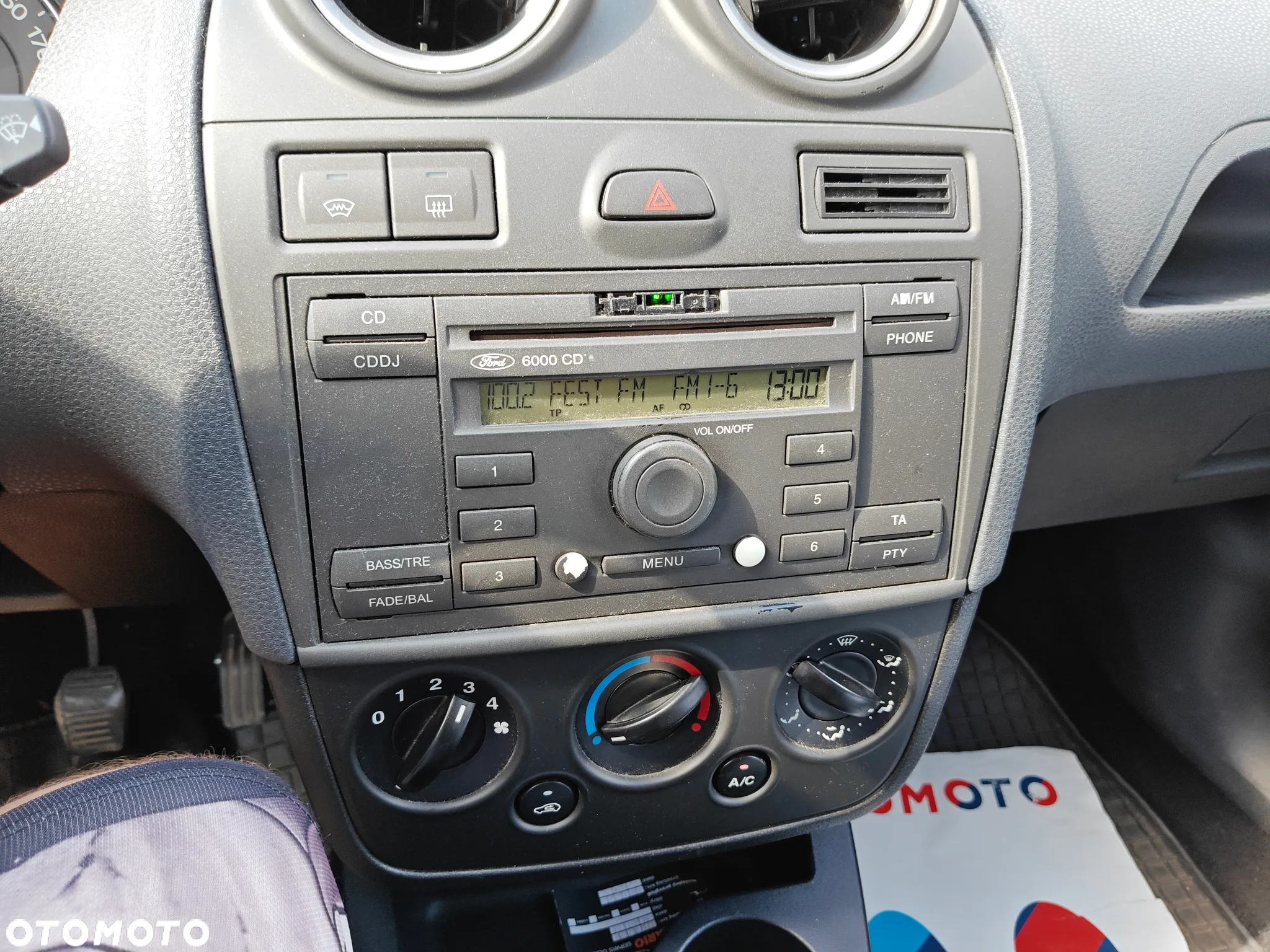 Ford Fiesta 1.3 We will Rock You - 22