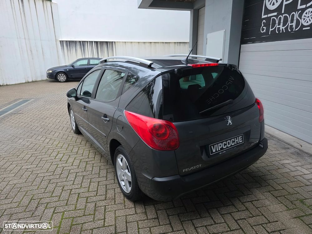 Peugeot 207 SW 1.4 Sport - 28
