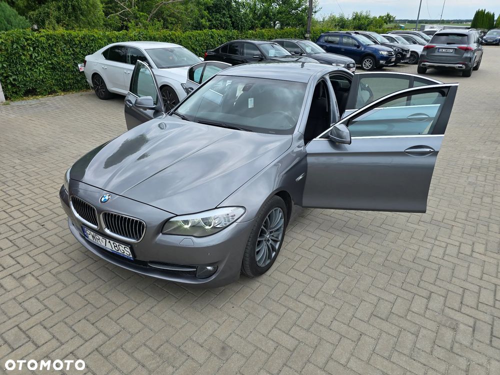 BMW Seria 5 - 34