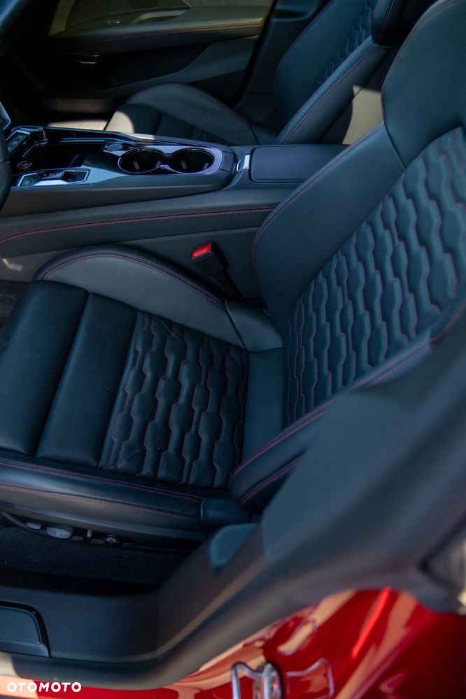 Audi e-tron GT - 11