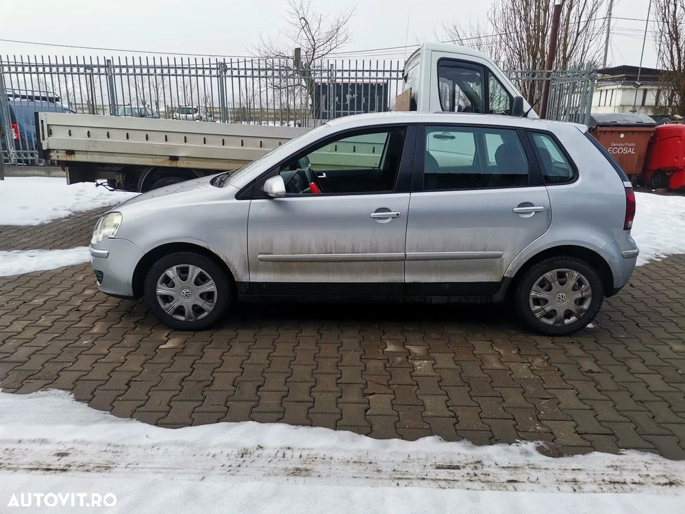 Volkswagen Polo - 1