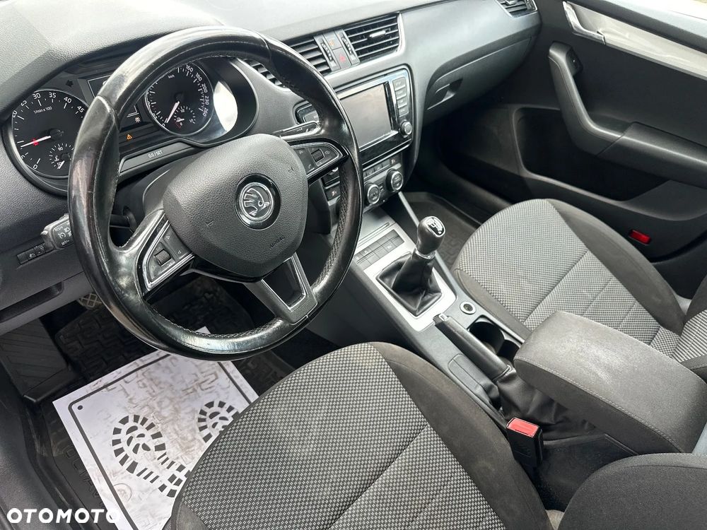Skoda Octavia 2.0 TDI Ambition EU6 - 16