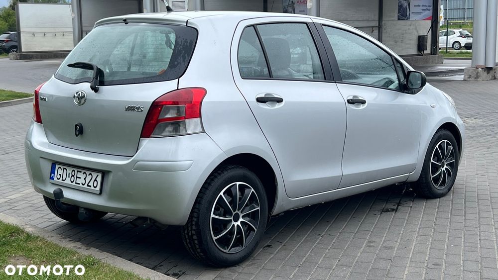 Toyota Yaris 1.4 D-4D Luna - 18