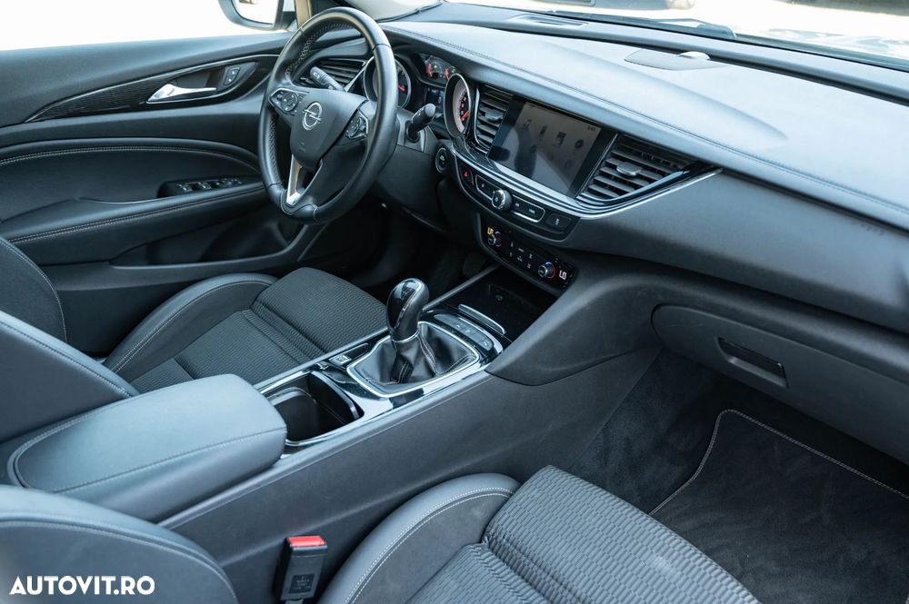 Opel Insignia 1.6 ECOTEC Edition - 9