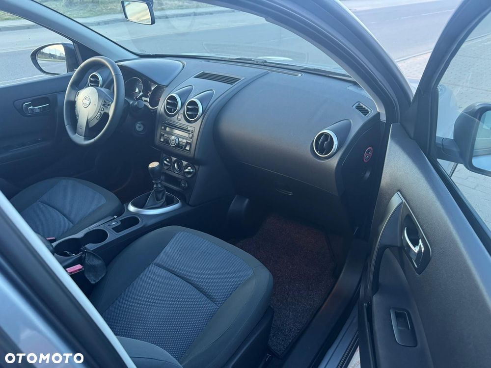 Nissan Qashqai+2 2.0 Visia - 10