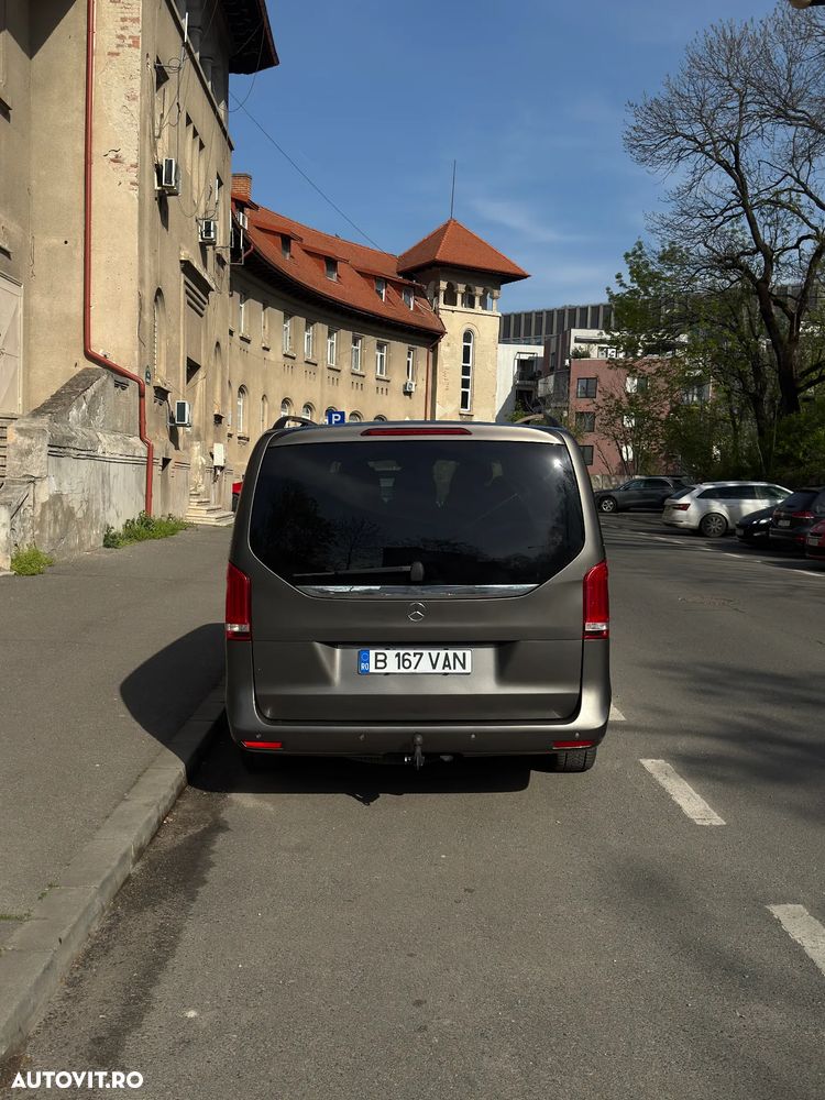 Mercedes-Benz V 220 CDI Lang 7G-TRONIC Avantgarde - 4