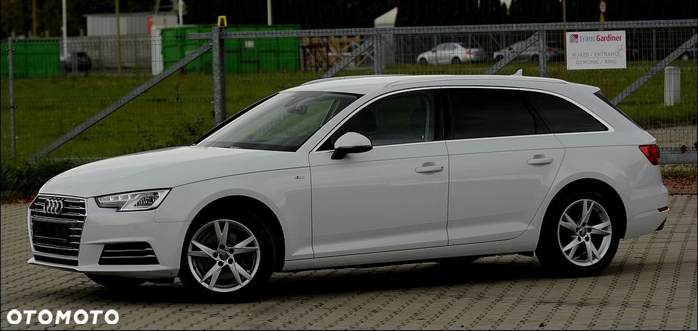 Audi A4 Avant 2.0 TFSI ultra Sport S tronic - 14