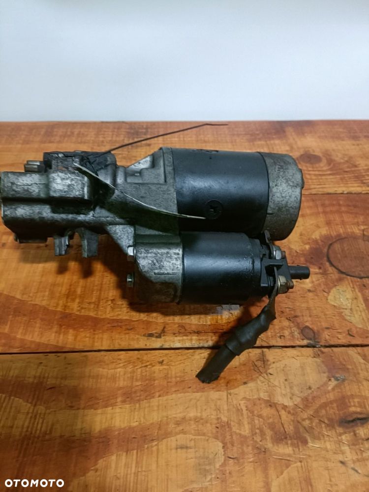 VOLKSWAGEN GOLF IV 4 99-06 1,9 TDI rozrusznik HITACHI 09A911023B * - 3