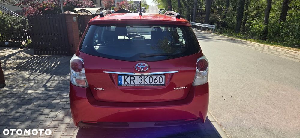 Toyota Verso 1.8 Premium 7os - 6