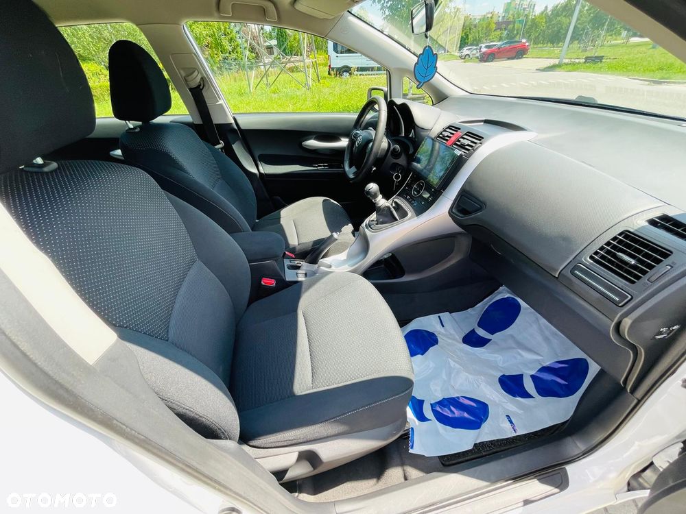Toyota Auris 1.6 Edition - 14