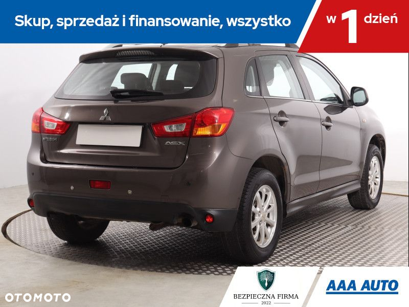 Mitsubishi ASX - 6