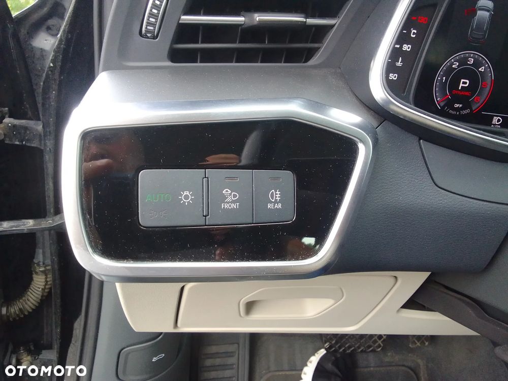 Audi A6 Avant 40 TDI S tronic - 15