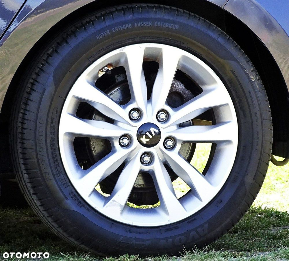Kia Ceed - 13