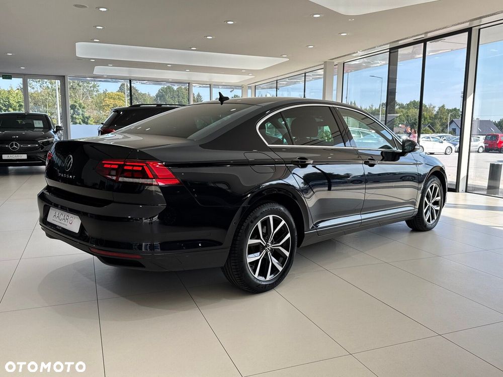 Volkswagen Passat 2.0 TDI EVO Business DSG - 5