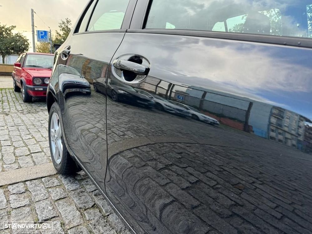 Toyota Yaris 1.0 VVT-i AC - 10