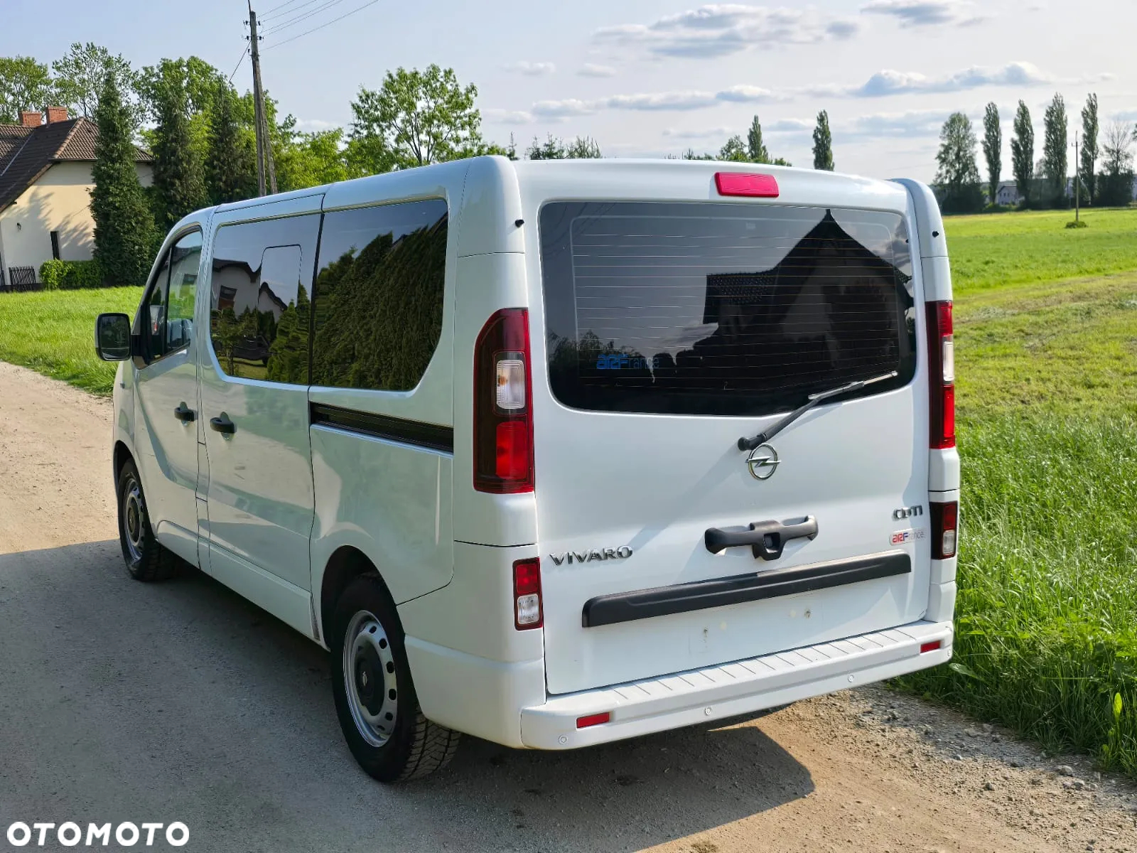 Opel Vivaro - 3