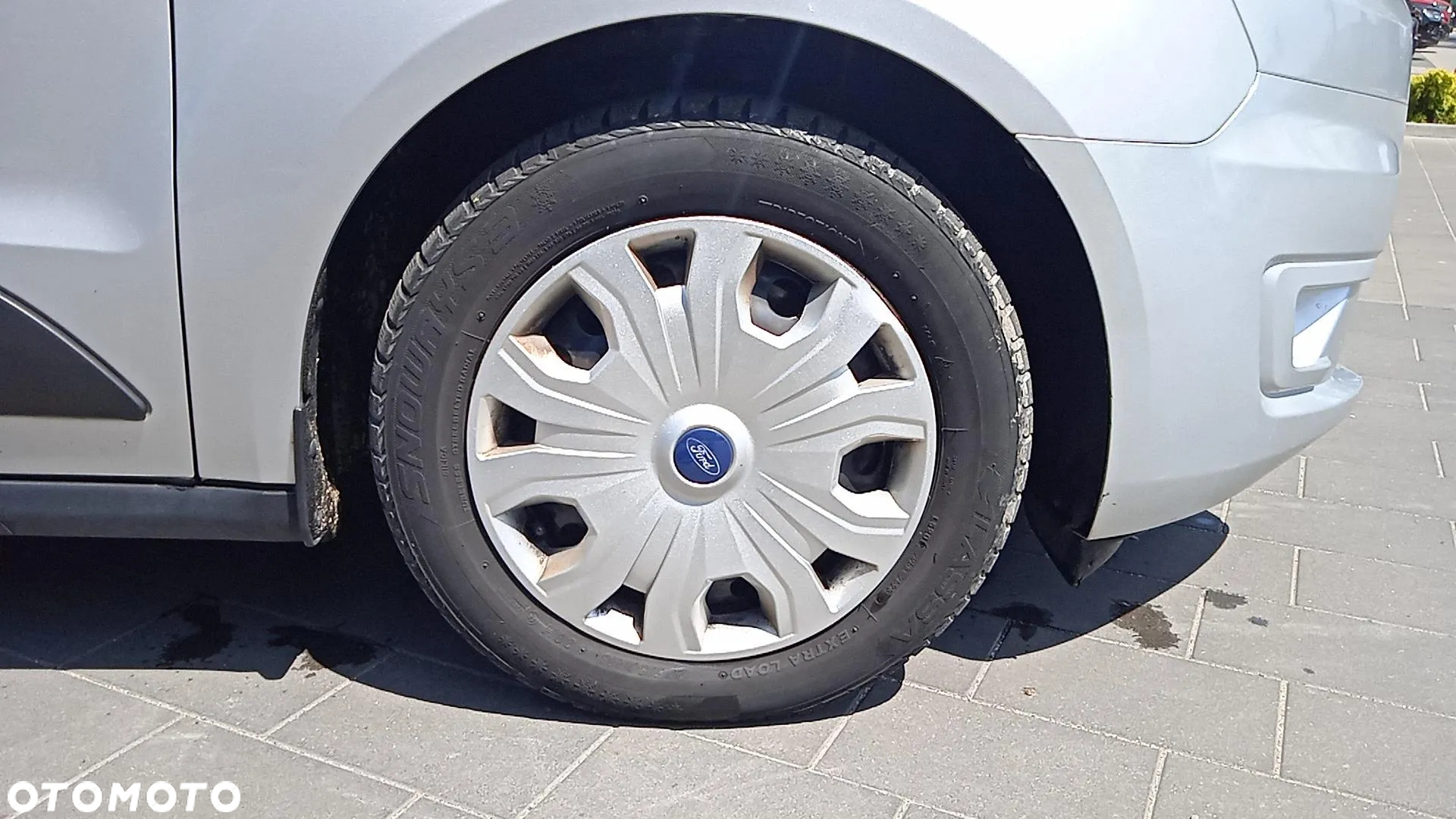 Ford Transit Connect - 8