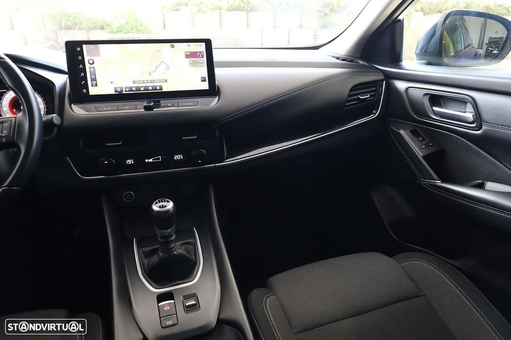 Nissan Qashqai 1.3 DIG-T N-Connecta - 19
