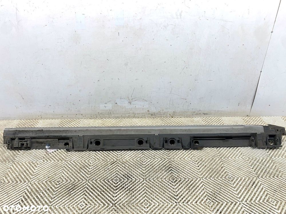 LISTWA PROGOWA LEWY  TOYOTA COROLLA Kombi (_E21_) 2019 - 2.0 Hybrid (MZEH12) 112 kW [152 KM] Hybryda - 3