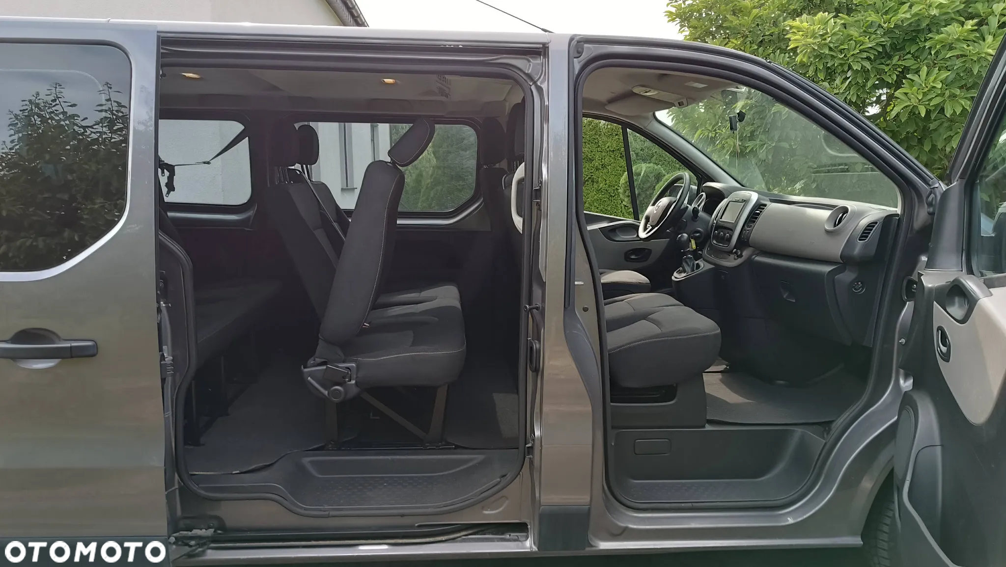Renault Trafic - 14