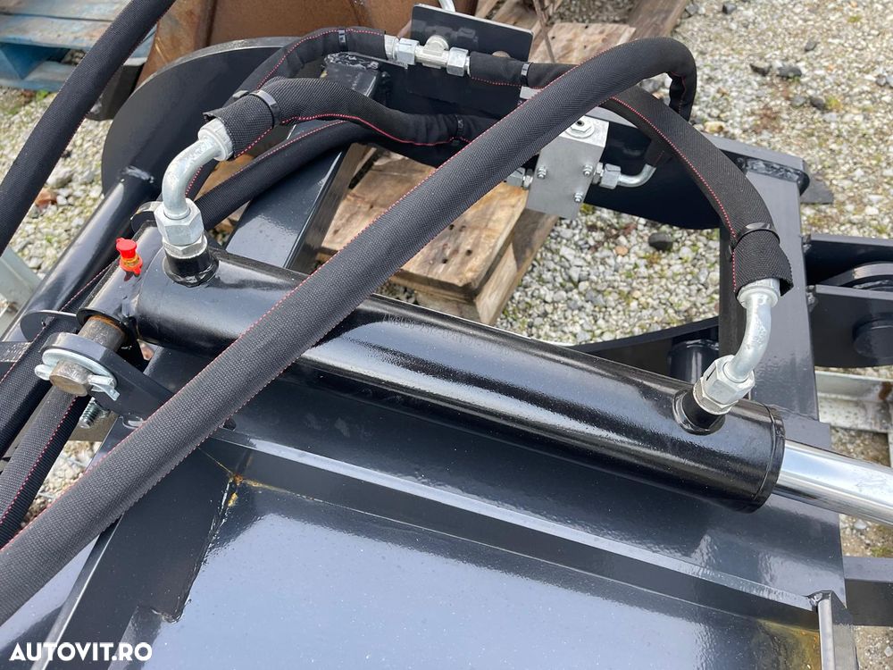 Atașamentul tip cupă crocodil pentru mini încărcătoare, Bobcat / Caterpillar ... - 3