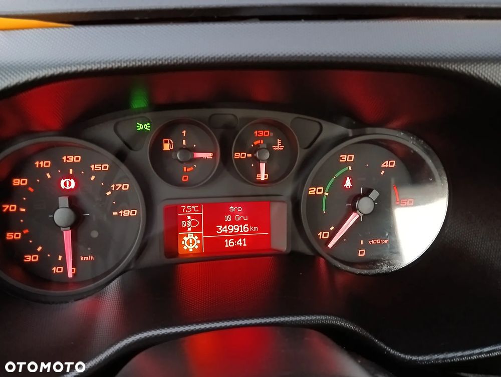 Iveco DAILY NPS - 26