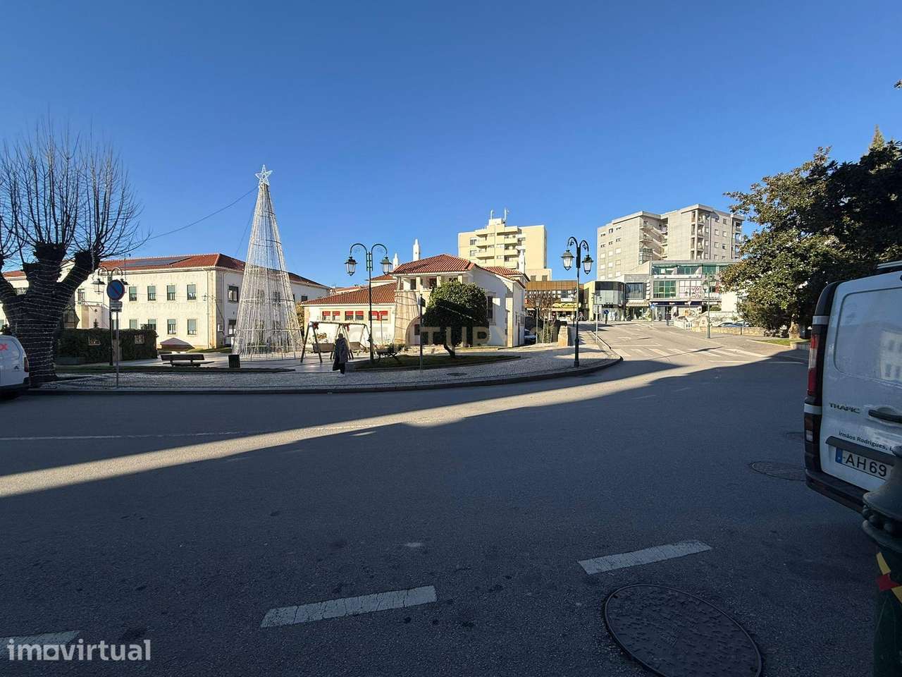 Espaço comercial no #CENTRO de Macedo de Cavaleiros, Bragança - Grande imagem: 4/14