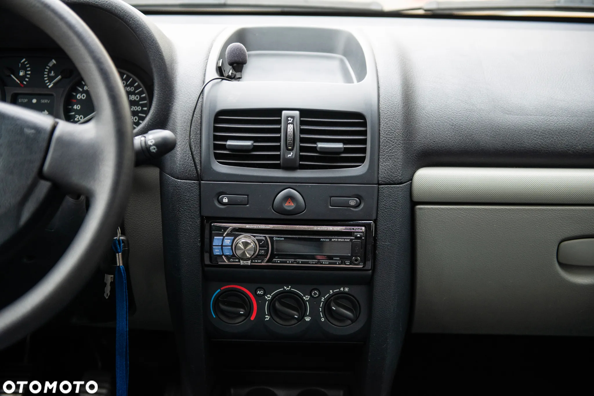 Renault Clio 1.2 Campus Authentique - 29