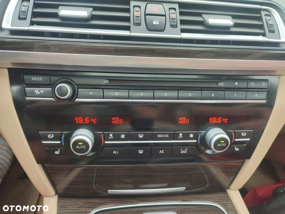 BMW Seria 7 - 17