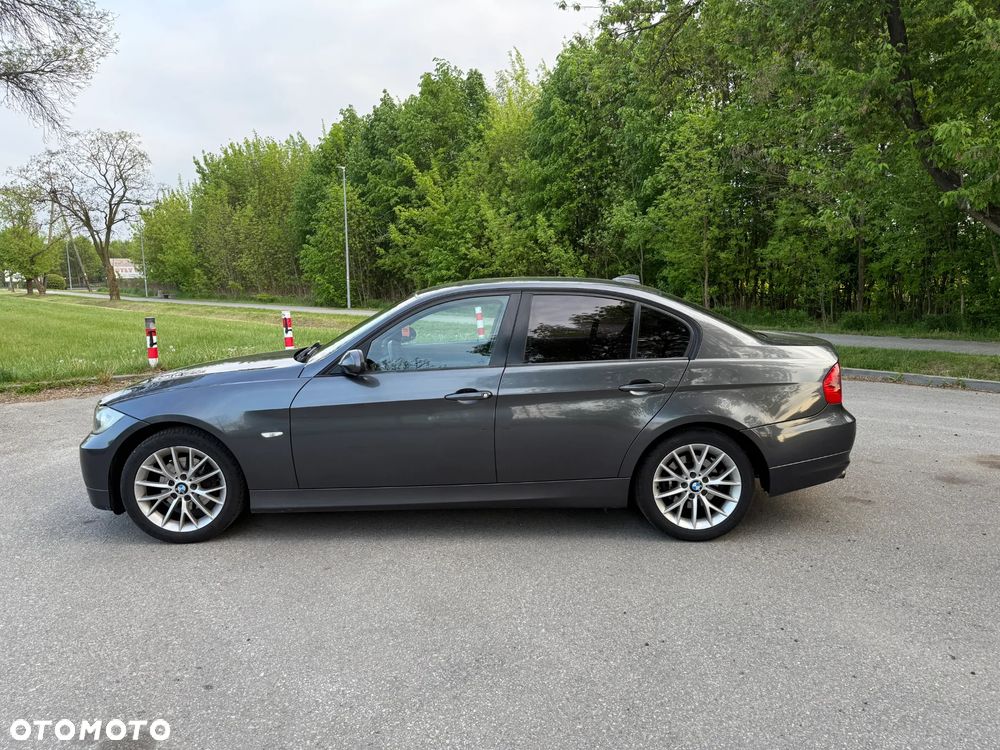 BMW Seria 3 320d - 5