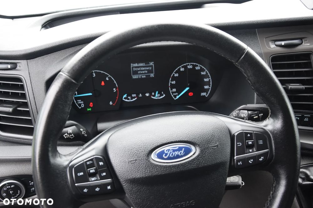 Ford Transit - 29