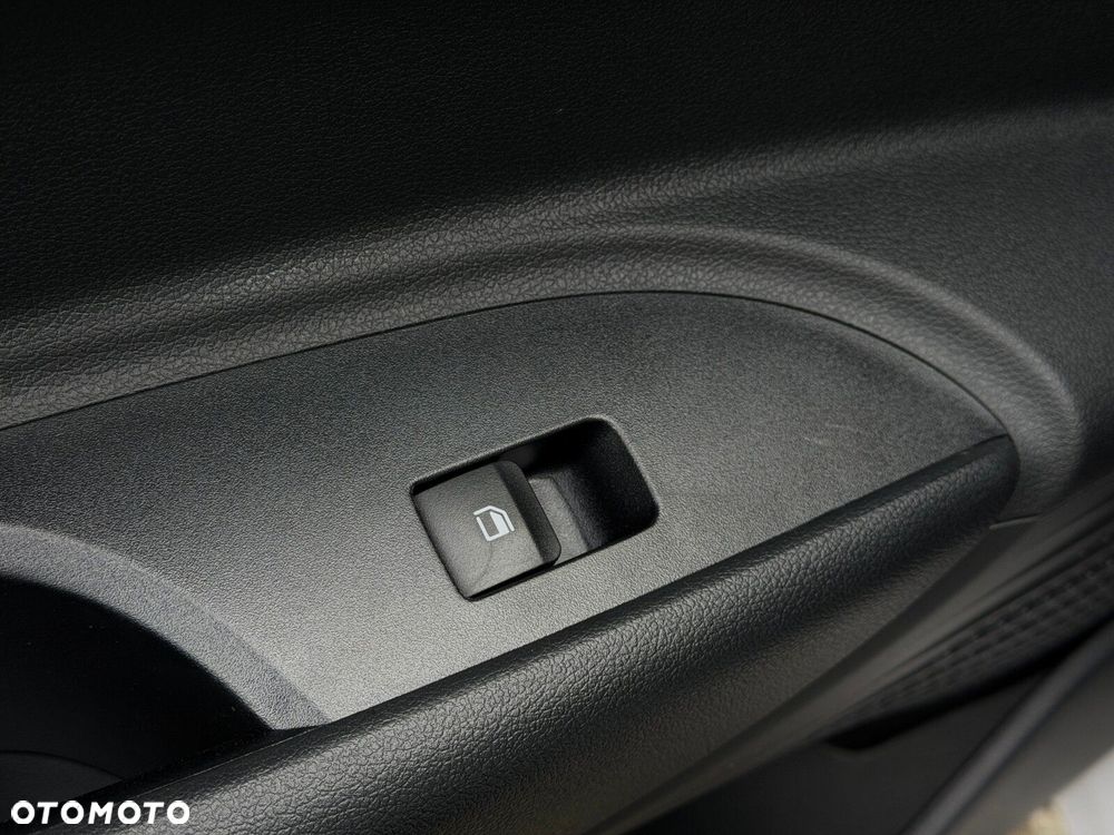 Hyundai i20 - 17