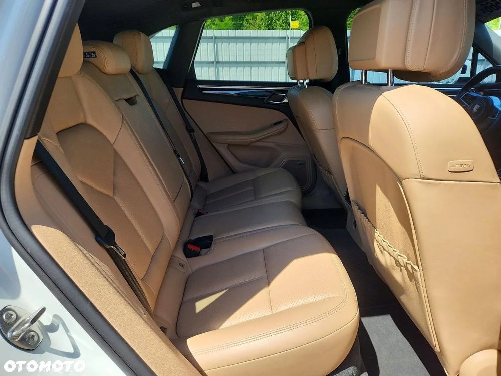 Porsche Macan PDK - 10