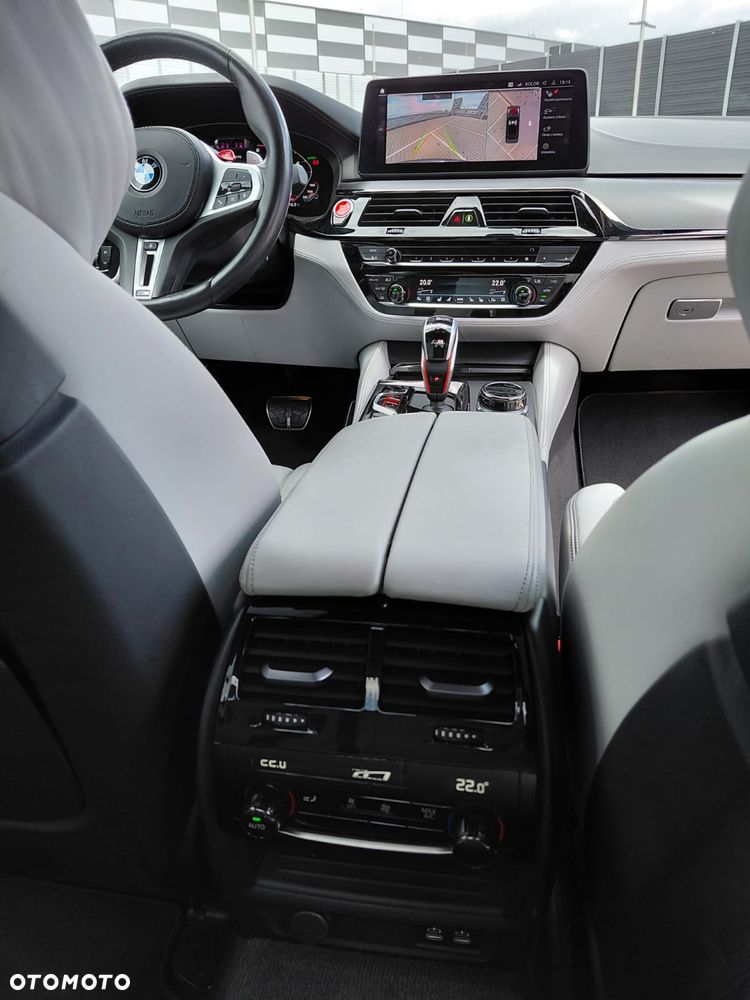 BMW M5 - 30
