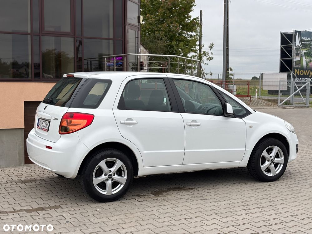 Suzuki SX4 1.6 VVT Automatic 4x2 Style - 15