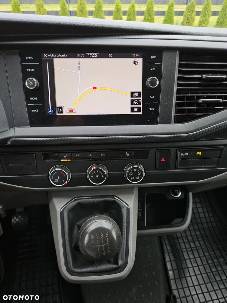 Volkswagen TRANSPORTER T6 - 17