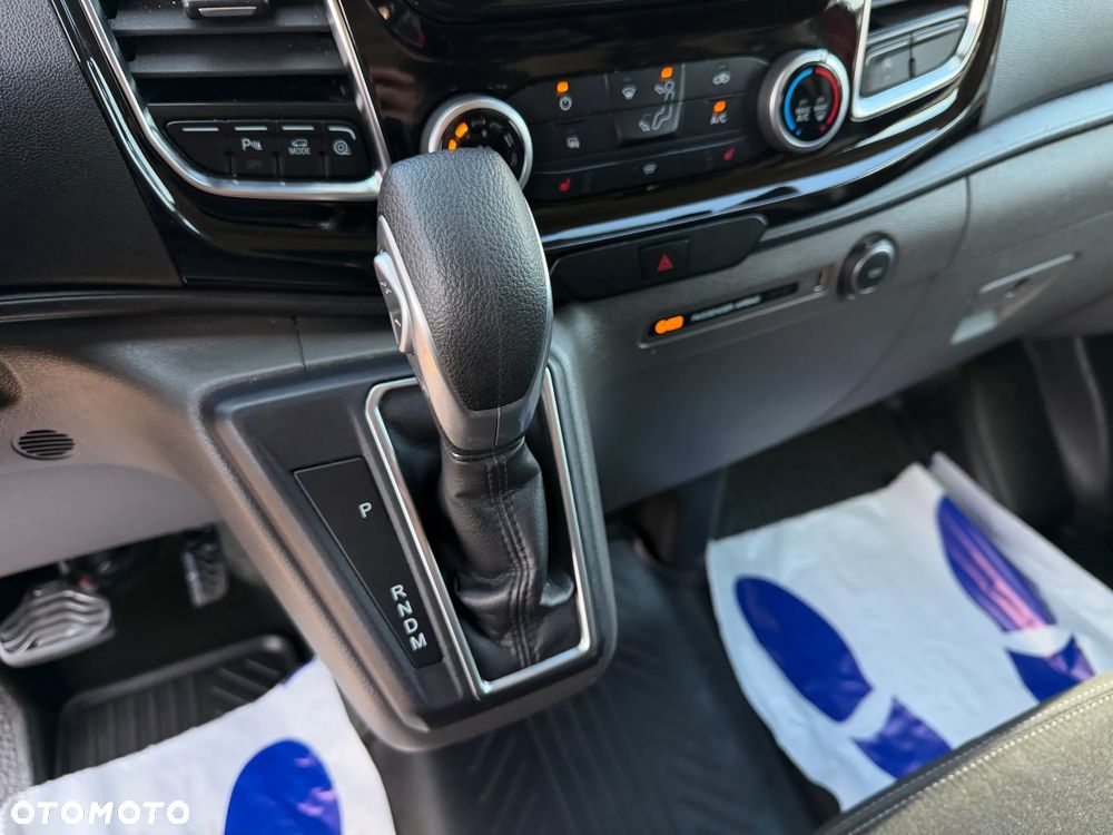 Ford TRANSIT CUSTOM - 20