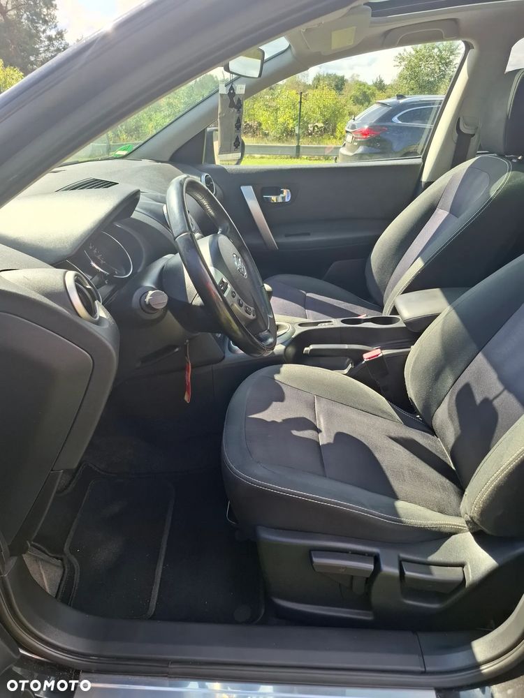 Nissan Qashqai+2 - 17