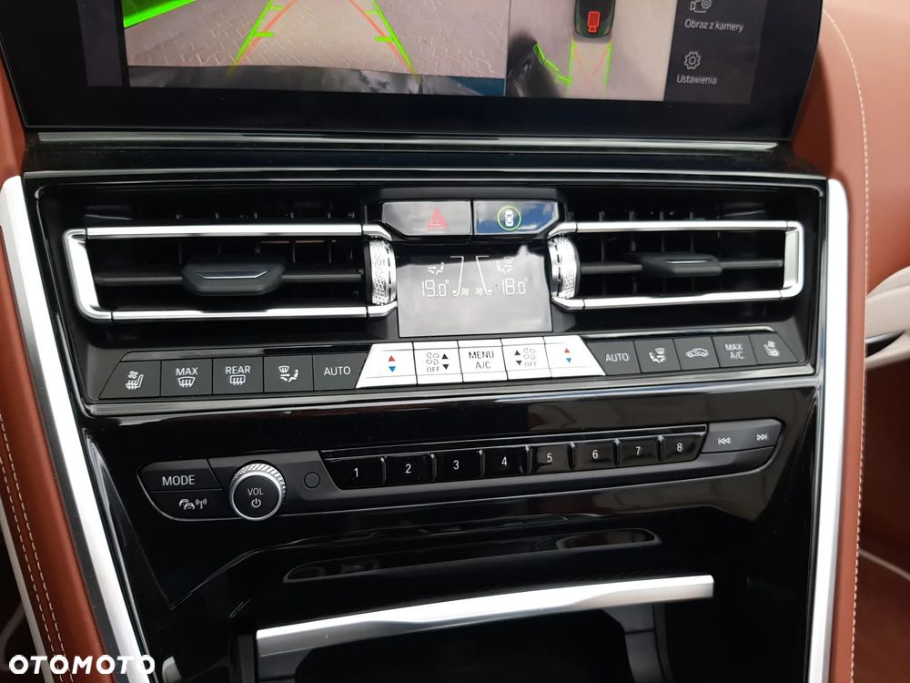 BMW Seria 8 M850i xDrive - 20