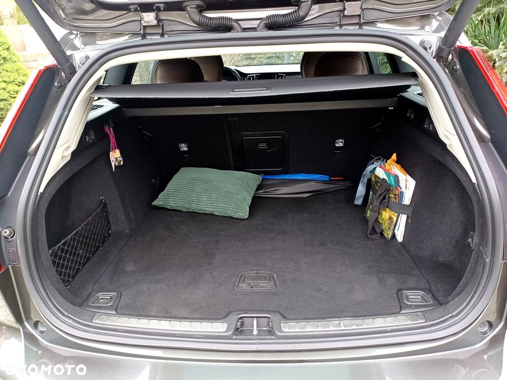 Volvo V60 D4 Geartronic - 12