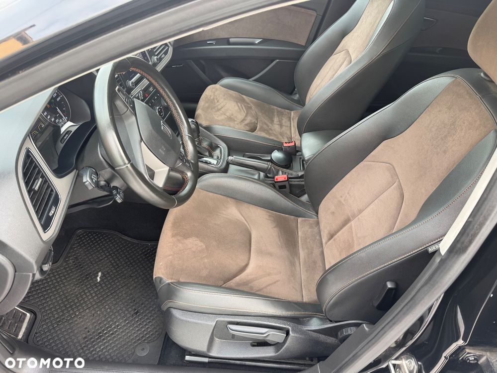 Seat Leon Sportstourer 2.0 TDI Start&Stop 4Drive DSG X-Perience - 13