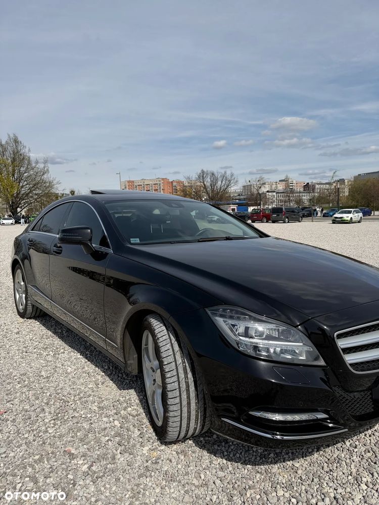 Mercedes-Benz CLS - 4