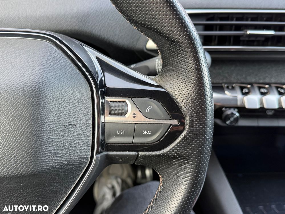 Peugeot 3008 1.5 BlueHDI S&S GT-Line - 27