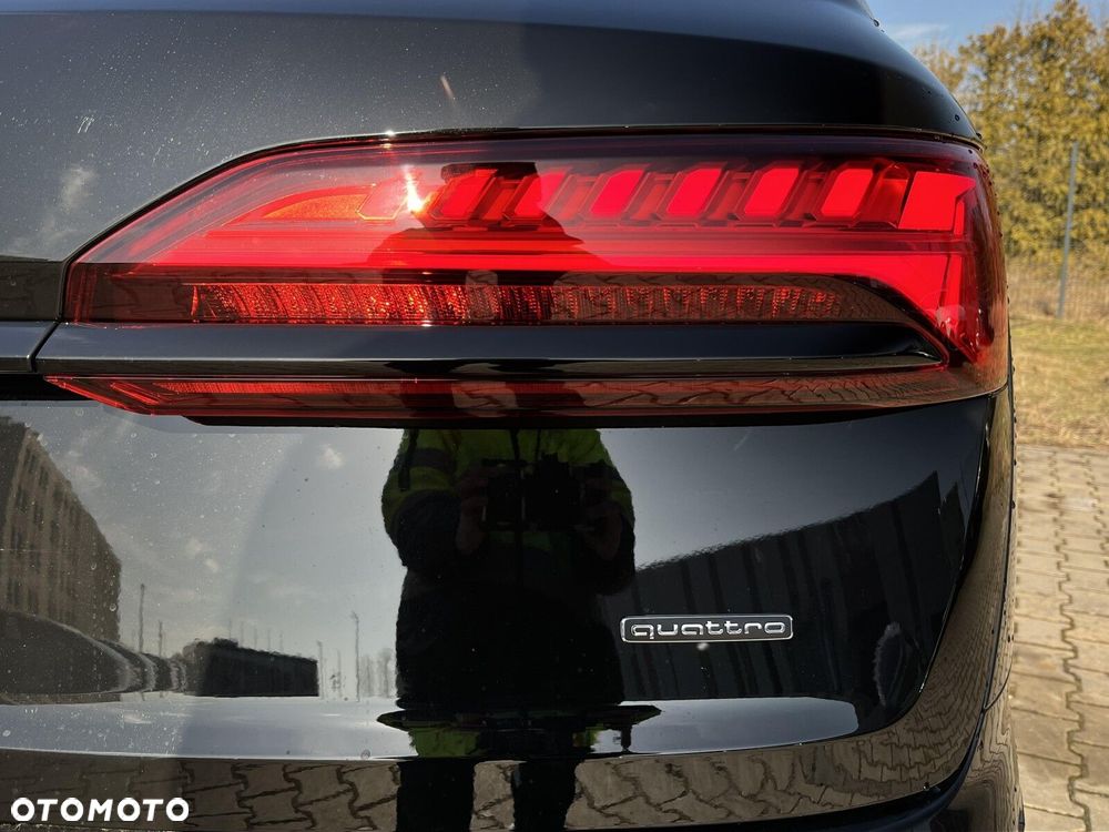 Audi Q7 - 15
