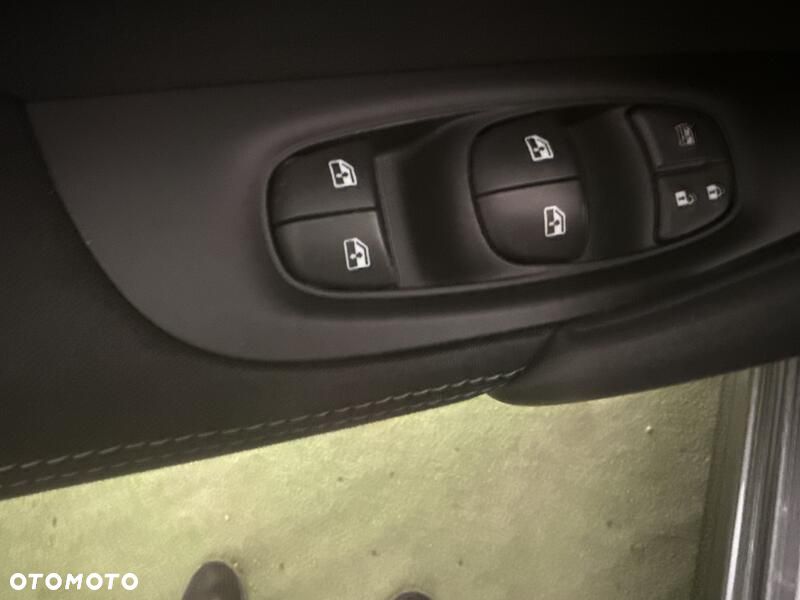 Nissan Qashqai 1.3 DIG-T Acenta - 12