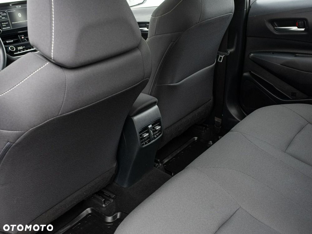 Toyota Corolla 1.5 Comfort - 23