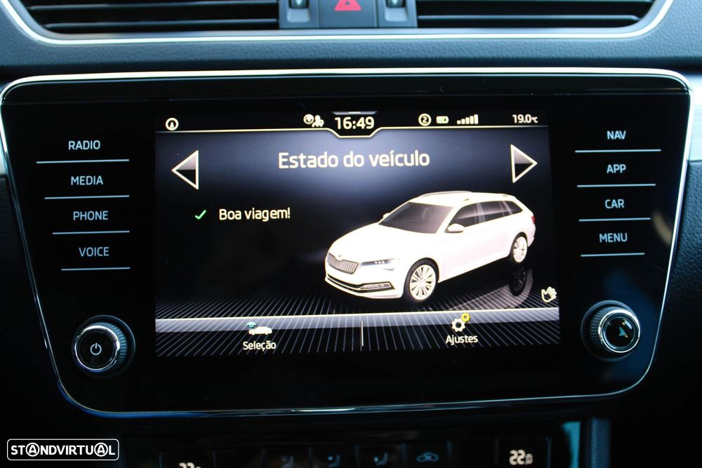Skoda Superb Break 2.0 TDI Ambition DSG - 39