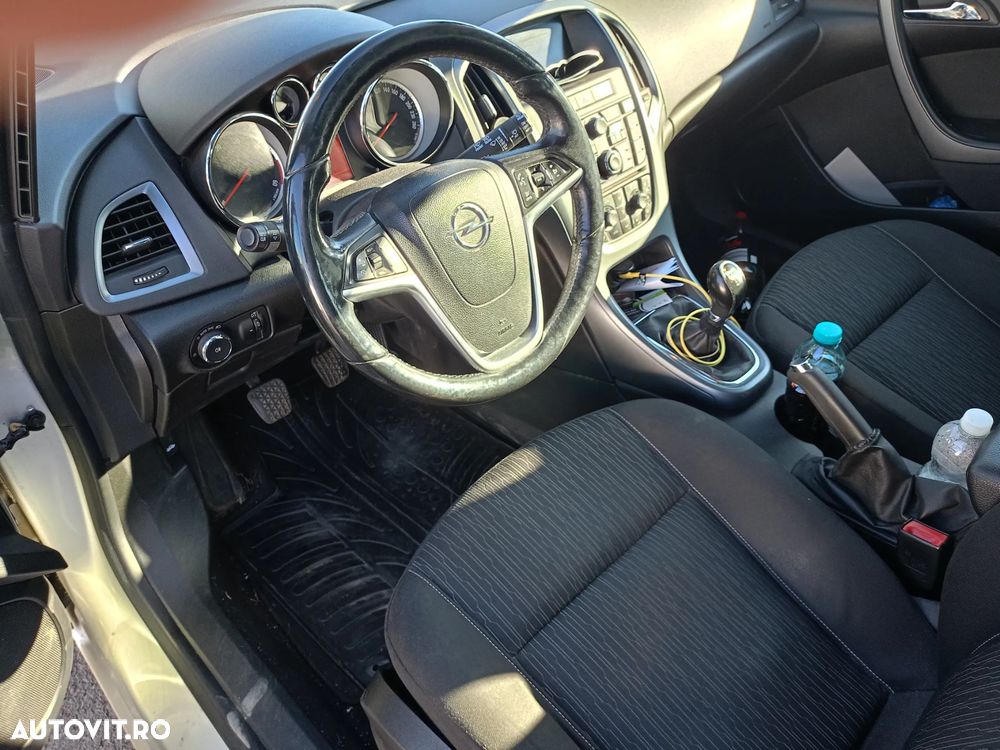 Opel Astra - 10