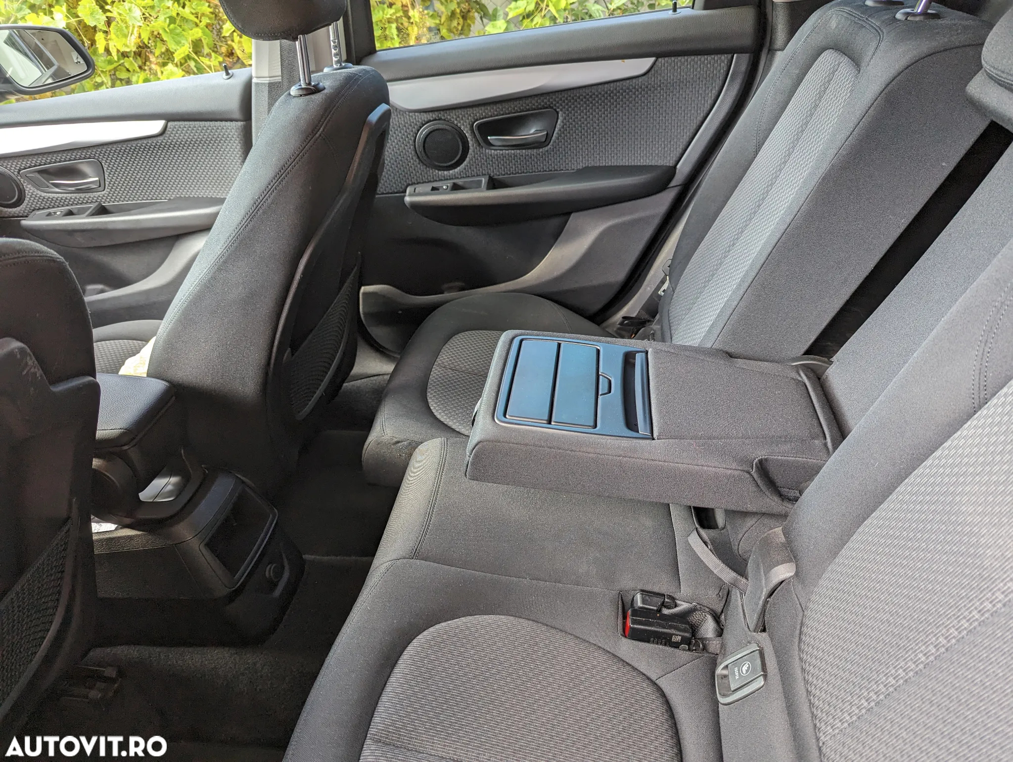 BMW Seria 2 216d Active Tourer - 9